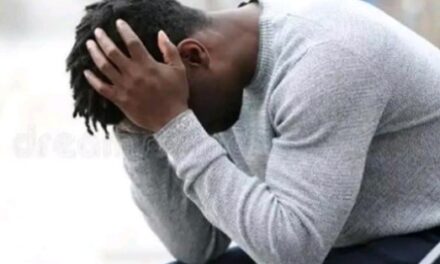 My girlfriend was the first to abandon me the moment I put my close friends to test and lied that I lost my job  – Man says