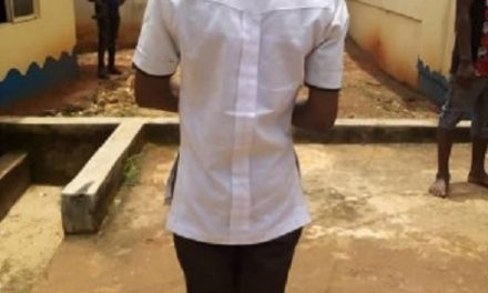 16 years old boy caught with gun in Anambra
