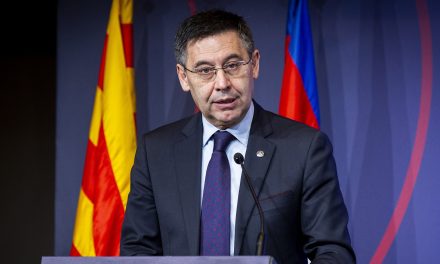 Barcelona president Josep Maria Bartomeu and his entire board of directors resign